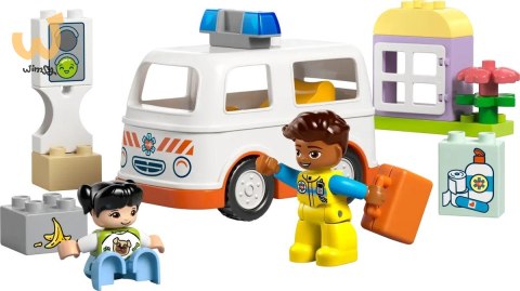 LEGO DUPLO TOWN 10447 Karetka z kierowcą LEGO DUPLO TOWN 10447 Karetka z kierowcą