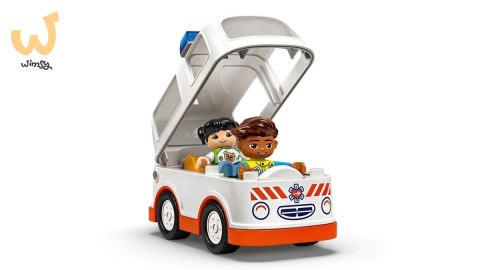 LEGO DUPLO TOWN 10447 Karetka z kierowcą LEGO DUPLO TOWN 10447 Karetka z kierowcą