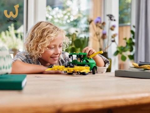 LEGO TECHNIC 42168 John Deere 9700 Forage Harvester LEGO TECHNIC 42168 John Deere 9700 Forage Harvester