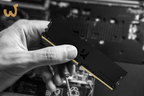 GOODRAM DDR4 IRP-K3600D4V64L18/16G 16GB 3600MHz 18-22-22 Deep Black GOODRAM DDR4 IRP-K3600D4V64L18/16G 16GB 3600MHz 18-22-22 Deep Black