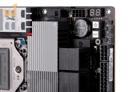 Płyta główna Asus Pro WS WRX90E-SAGE SE 1x sTR5 AMD ryzen Threadripper PRO 7000 SoC (8x DIMM, 4x SATA, 2x SlimSAS, 4xM.2, 2x10Gb Płyta główna Asus Pro WS WRX90E-SAGE SE 1x sTR5 AMD ryzen Threadripper PRO 7000 SoC (8x DIMM, 4x SATA, 2x SlimSAS, 4xM.2, 2x10Gb