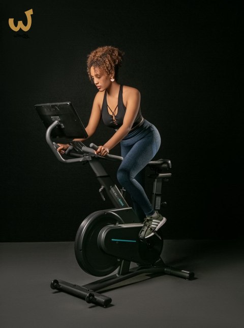 Rower stacjonarny, magnetyczny OVICX Q200X z ekranem dotykowym 15,6" TFT, WIFI bluetooth&app Rower stacjonarny, magnetyczny OVICX Q200X z ekranem dotykowym 15,6" TFT, WIFI bluetooth&app