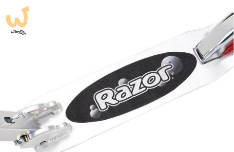 Hulajnoga Razor A5 Lux 13073001 (kolor srebrny) Hulajnoga Razor A5 Lux 13073001 (kolor srebrny)