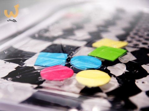 Mata wodna sensoryczna dmuchana dla niemowląt czarno-biała mix wzorów XXL 65x50 cm Mata wodna sensoryczna dmuchana dla niemowląt czarno-biała mix wzorów XXL 65x50 cm
