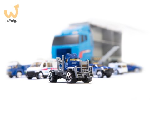 Transporter ciężarówka TIR wyrzutnia + metalowe auta policja Transporter ciężarówka TIR wyrzutnia + metalowe auta policja