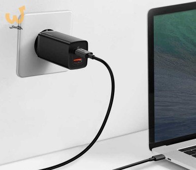 BASEUS ŁADOWARKA SIECIOWA USB + USB-C (CZARNA) BASEUS ŁADOWARKA SIECIOWA USB + USB-C (CZARNA)