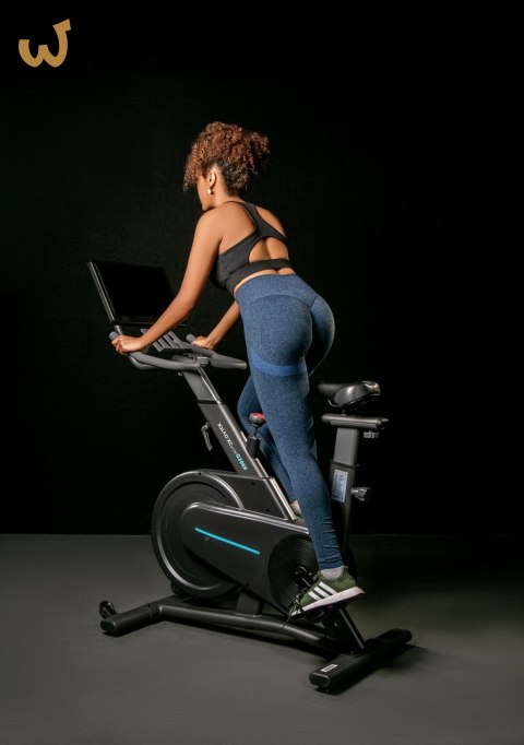Rower stacjonarny, magnetyczny OVICX Q200X z ekranem dotykowym 15,6" TFT, WIFI bluetooth&app (WYPRZEDAŻ) Rower stacjonarny, magnetyczny OVICX Q200X z ekranem dotykowym 15,6" TFT, WIFI bluetooth&app (WYPRZEDAŻ)