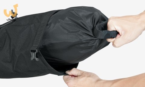 Torba rowerowa podsiodłowa TOPEAK BACKLOADER black (15 litrów) Torba rowerowa podsiodłowa TOPEAK BACKLOADER black (15 litrów)