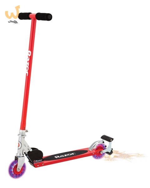 RAZOR hulajnoga S spark RED 13073055