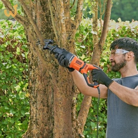 Piła szablasta BES301K-QS BLACK+DECKER Piła szablasta BES301K-QS BLACK+DECKER