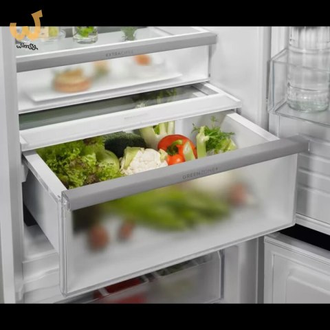 Chłodziarko-zamrażarka ELECTROLUX ENC8MD18S Chłodziarko-zamrażarka ELECTROLUX ENC8MD18S