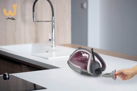Żelazko TEFAL FV6840E0 (WYPRZEDAŻ) Żelazko TEFAL FV6840E0 (WYPRZEDAŻ)