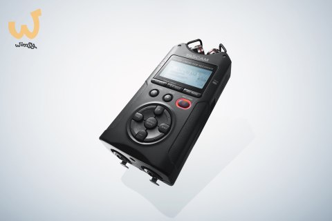 Tascam DR-40X - Przenośny rejestrator cyfrowy z interfejsem USB, zapisujący 2 x stereo, 2 GB karta SD Tascam DR-40X - Przenośny rejestrator cyfrowy z interfejsem USB, zapisujący 2 x stereo, 2 GB karta SD