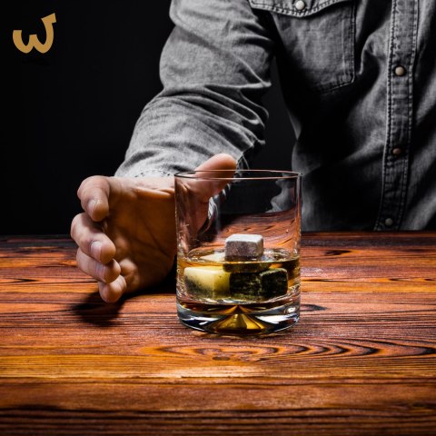 Etui na whisky + 2 szklanki dla męża taty faceta Etui na whisky + 2 szklanki dla męża taty faceta