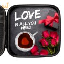 Zestaw Prezentowy - Love is all you need - prezent na walentynki, rocznice
