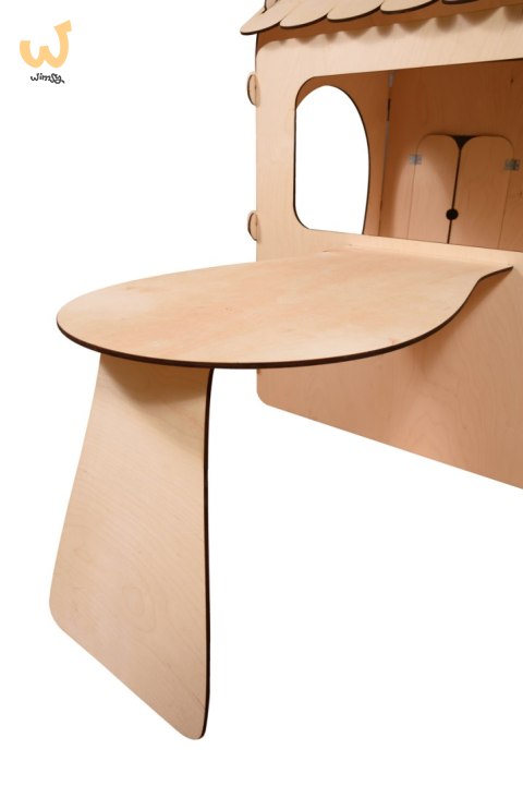 Domek ogrodowy drewniany stolik tablica kredowa 86 x 137 x 105 cm Domek ogrodowy drewniany stolik tablica kredowa 86 x 137 x 105 cm