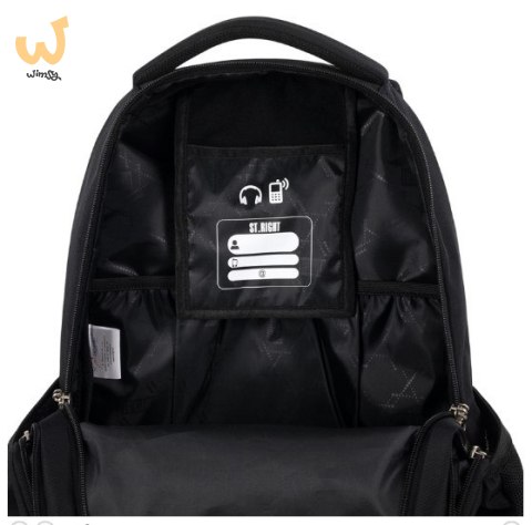 Plecak szkolny młodzieżowy trzykomorowy St. Right 25L czarny Plecak szkolny młodzieżowy trzykomorowy St. Right 25L czarny