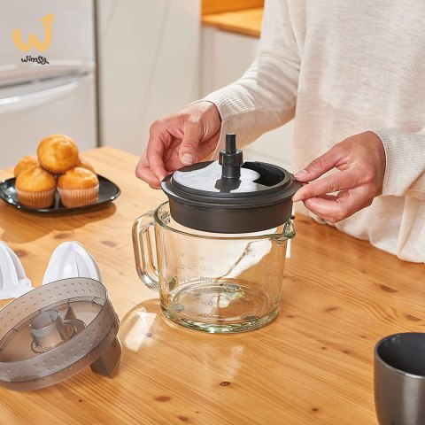 Wyciskarka do cytrusów Black+Decker BXCJ30E (30W) Wyciskarka do cytrusów Black+Decker BXCJ30E (30W)