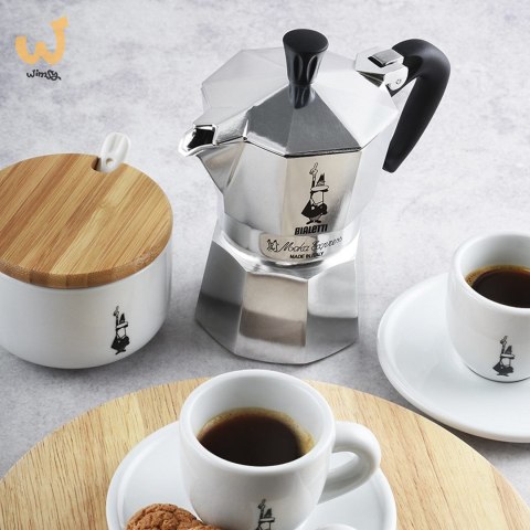 Zaparzacz do kawy BIALETTI Moka Express (kolor srebrny) Zaparzacz do kawy BIALETTI Moka Express (kolor srebrny)