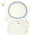 Lampka nocna dla dzieci silikonowa 8 LED USB biała astronauta