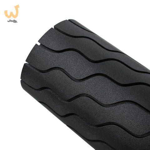 Wibrujący roller do masażu Therabody Theragun 12" Wave Roller Wibrujący roller do masażu Therabody Theragun 12" Wave Roller