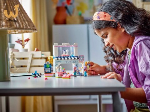 LEGO FRIENDS 42662 Salon fryzjerski i sklep z ozdobami LEGO FRIENDS 42662 Salon fryzjerski i sklep z ozdobami