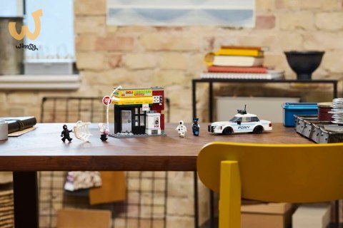 LEGO MARVEL SUPER HEROES 76311 Miles Morales kontra Spot LEGO MARVEL SUPER HEROES 76311 Miles Morales kontra Spot