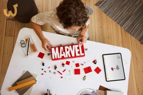 LEGO MARVEL SUPER HEROES 76313 Logo MARVEL z minifigurkami LEGO MARVEL SUPER HEROES 76313 Logo MARVEL z minifigurkami