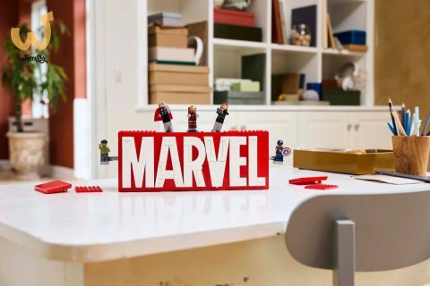 LEGO MARVEL SUPER HEROES 76313 Logo MARVEL z minifigurkami LEGO MARVEL SUPER HEROES 76313 Logo MARVEL z minifigurkami